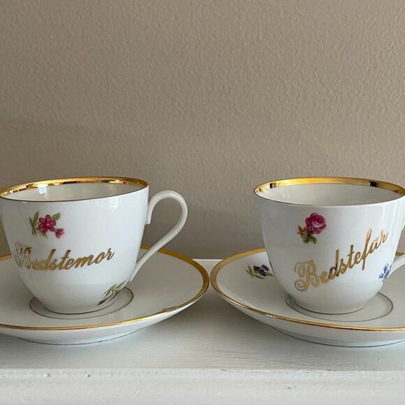 VTG Danmark Lyngby Teacup & Saucer, Bedstefar/Bedstemor, Floral, Gold, Danish - Picture 1 of 13